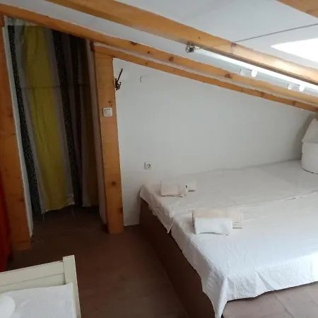 Casa Di Marko 105 M2 Garden * Ровинь