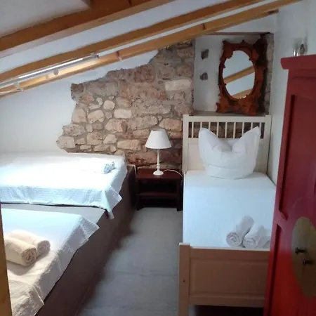 Casa Di Marko 105 M2 Garden Ровинь